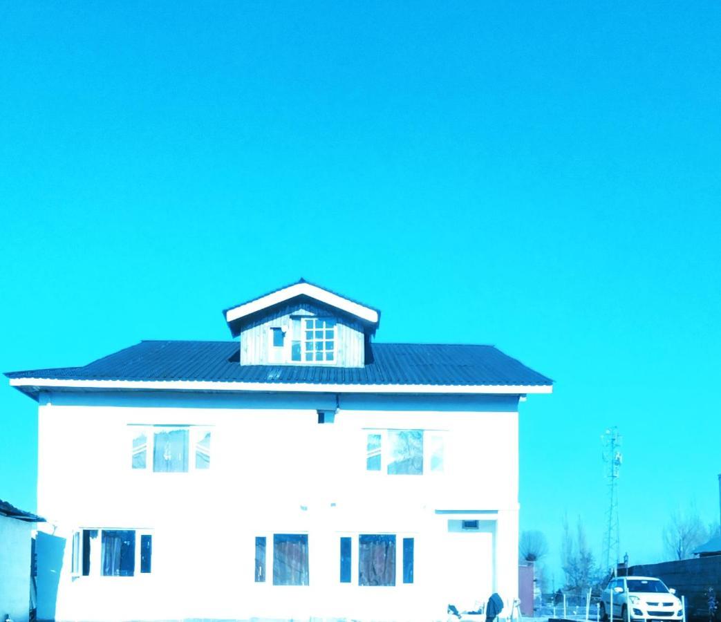 The Gulmarg Gateway Resort Srinagar  Exterior photo