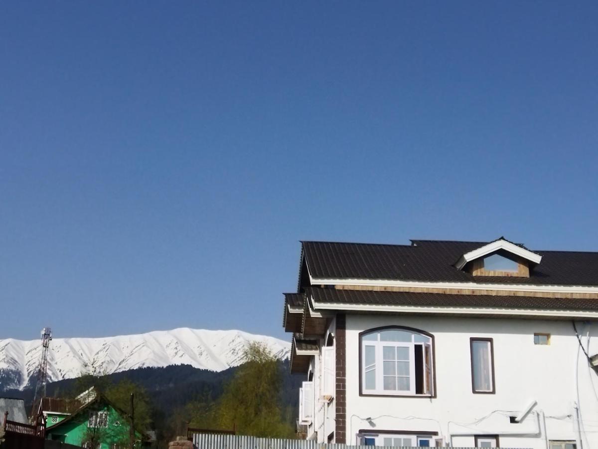 The Gulmarg Gateway Resort Srinagar  Exterior photo